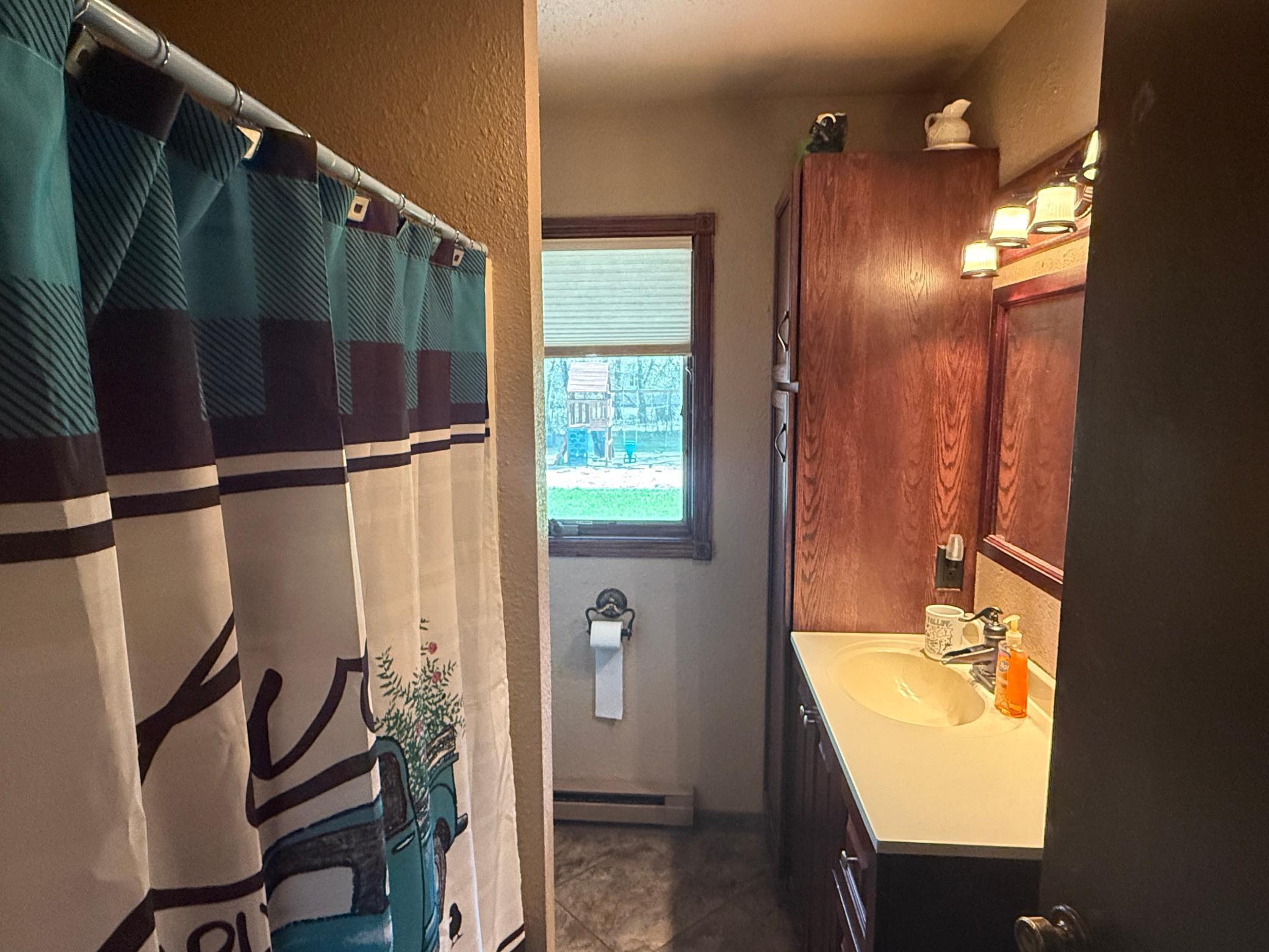 Main Floor Bathroom