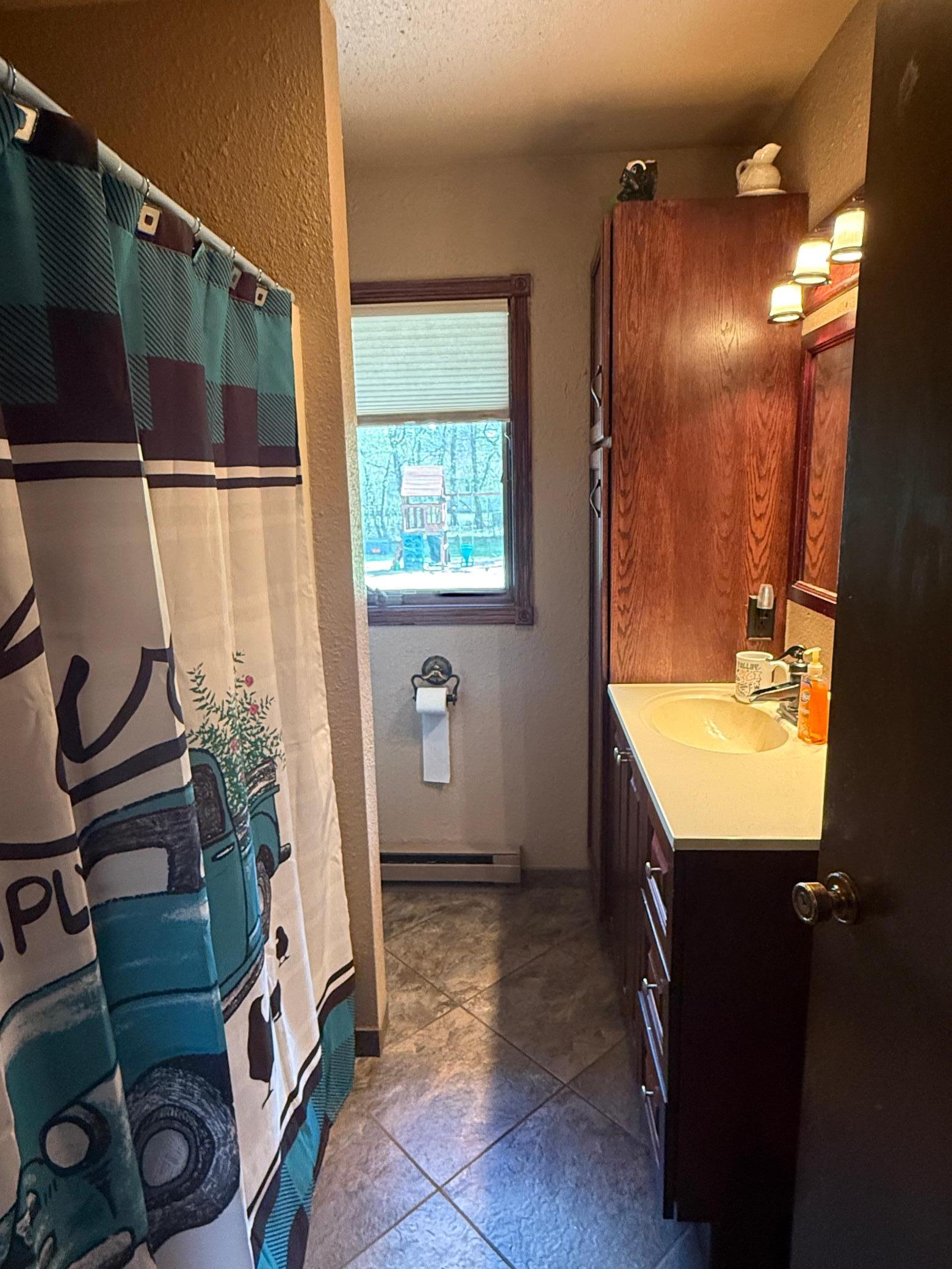 Main Floor Bathroom