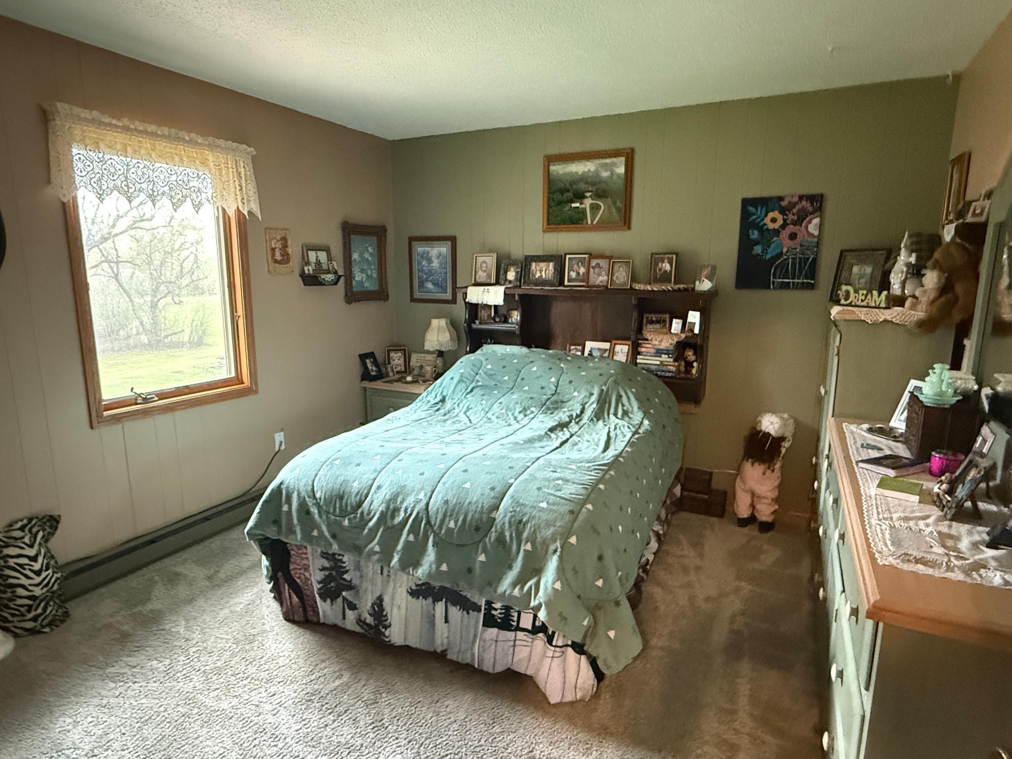 2nd Bedroom