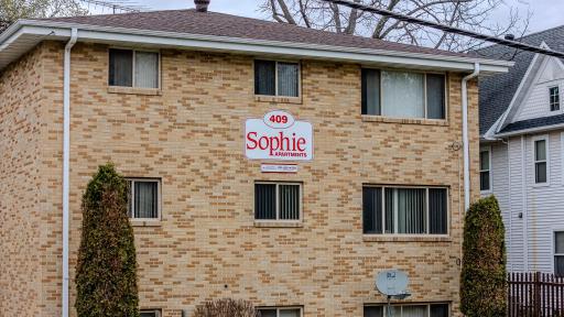 409 9th Avenue S, Fargo, ND 58103