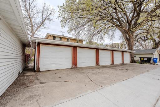 409 9th Avenue S, Fargo, ND 58103