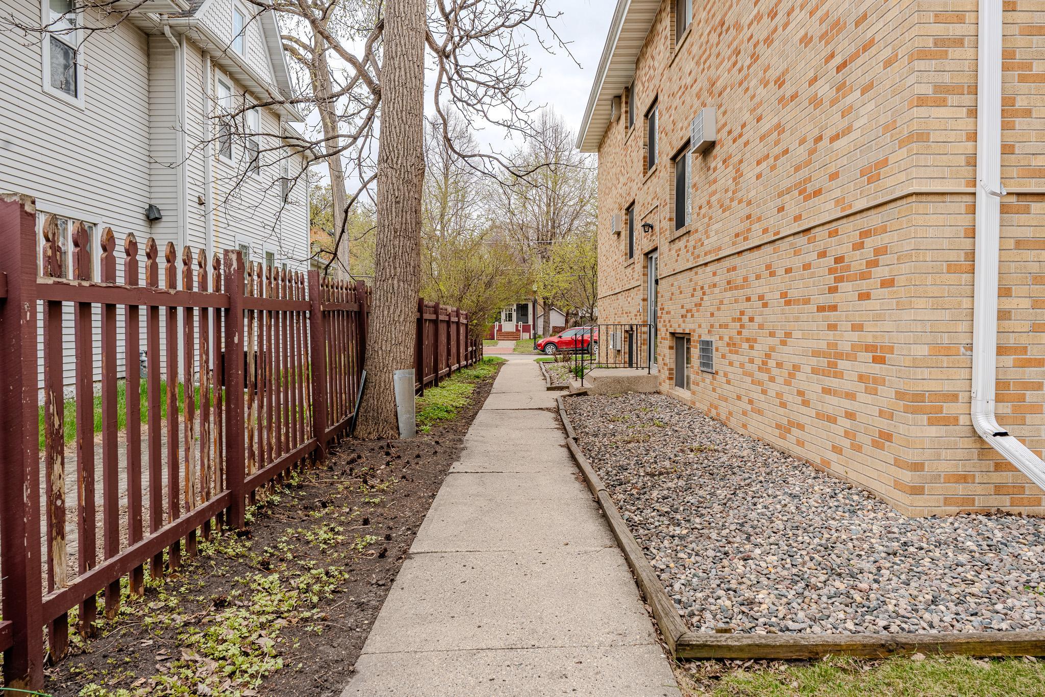 sidewalk.jpg
