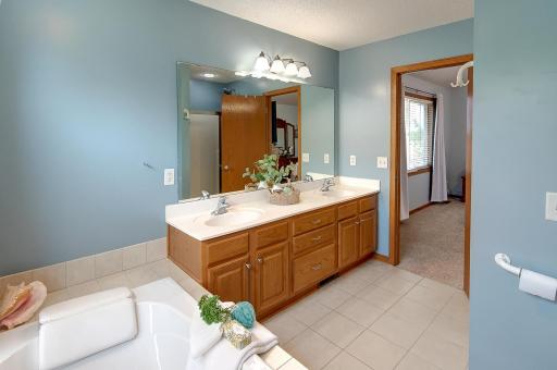 1419 12th Street SE, New Prague, MN 56071