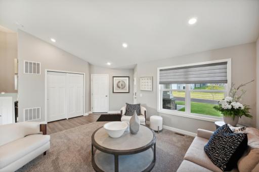 10860 Henslowe Avenue S, Cottage Grove, MN 55016