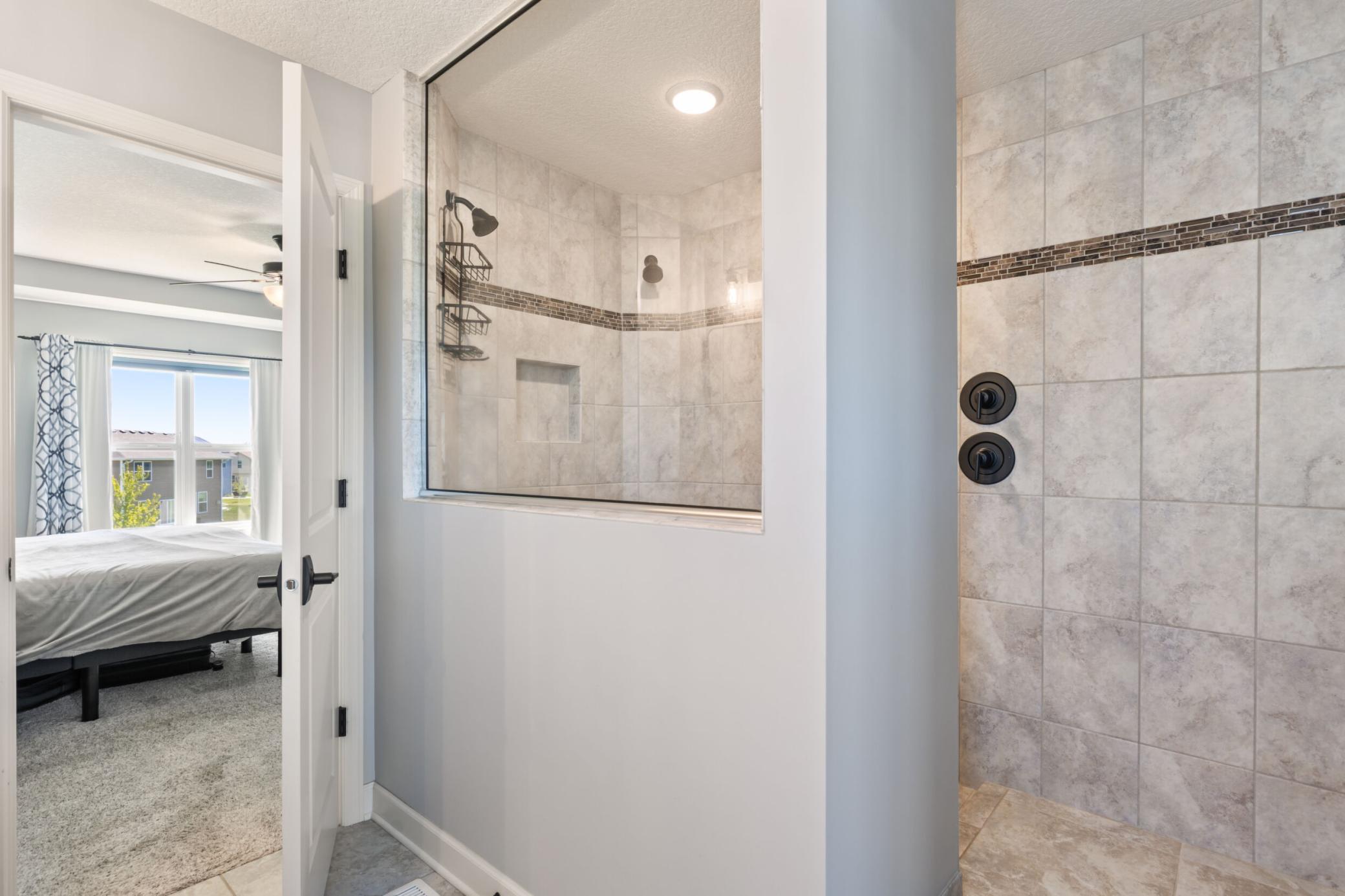 Look at this gorgeous walk in shower