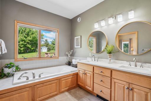 1325 Alton Lane, Hammond, WI 54015