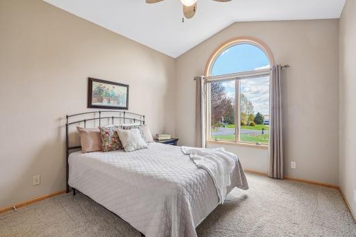 1325 Alton Lane, Hammond, WI 54015