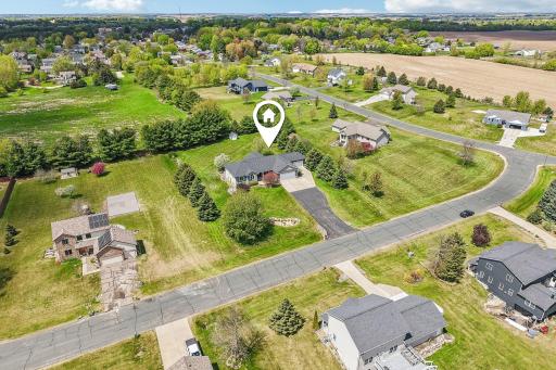 1325 Alton Lane, Hammond, WI 54015