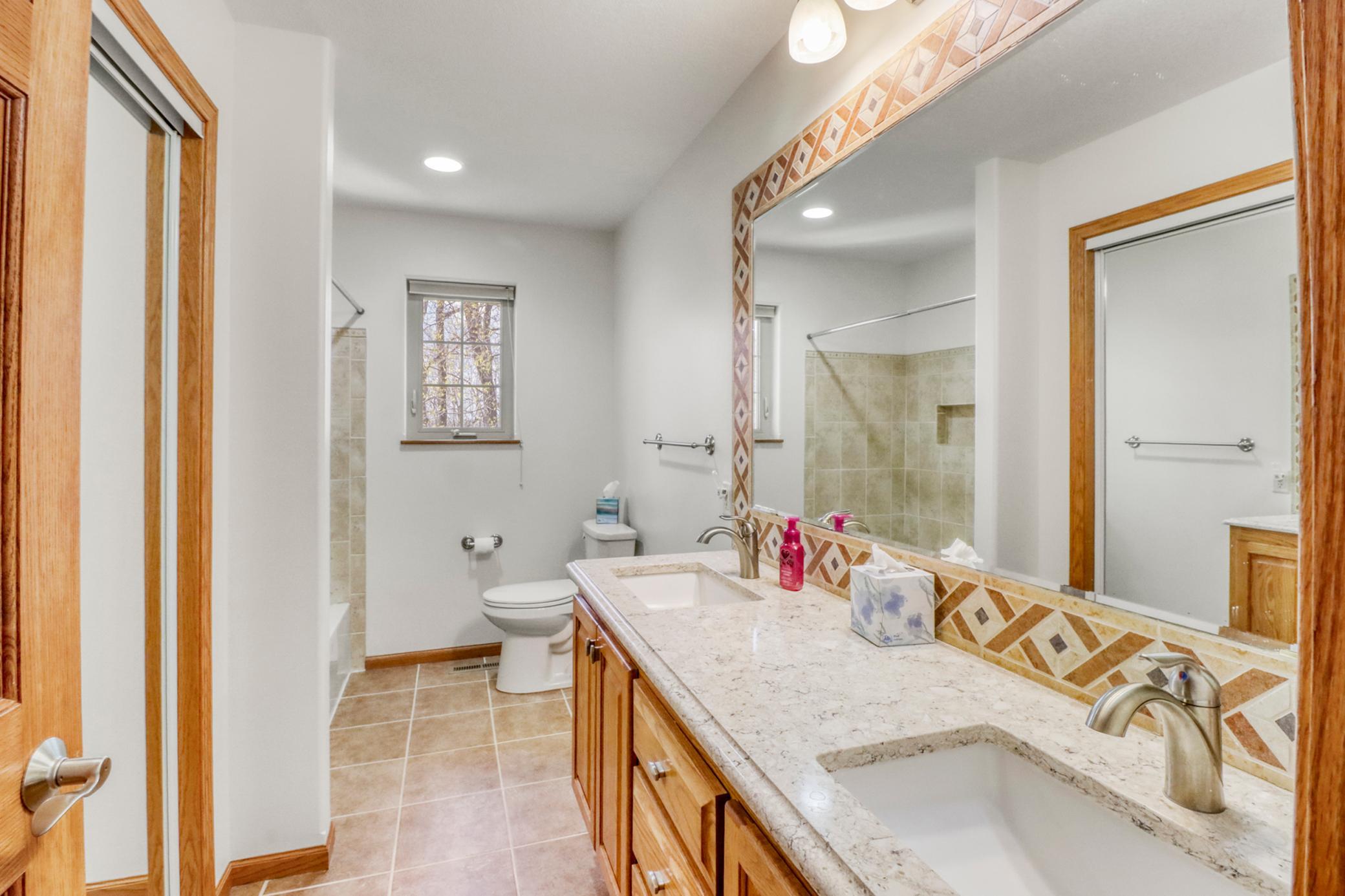 Upstairs Bathroom1_1 (1).JPG