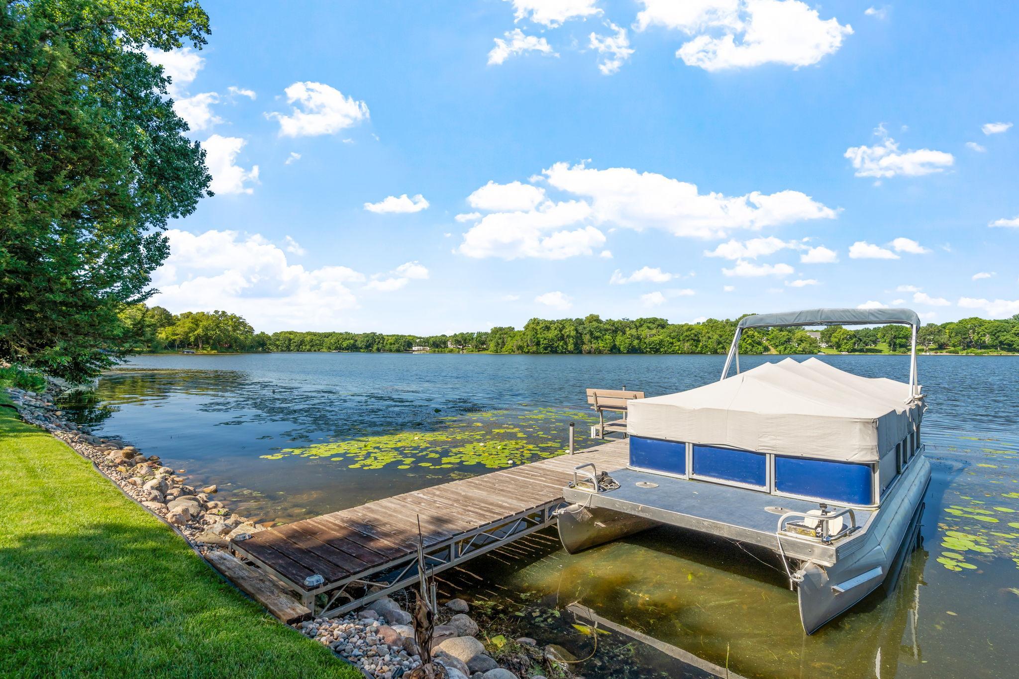 Private Dock on Recreational Mitchell Lake