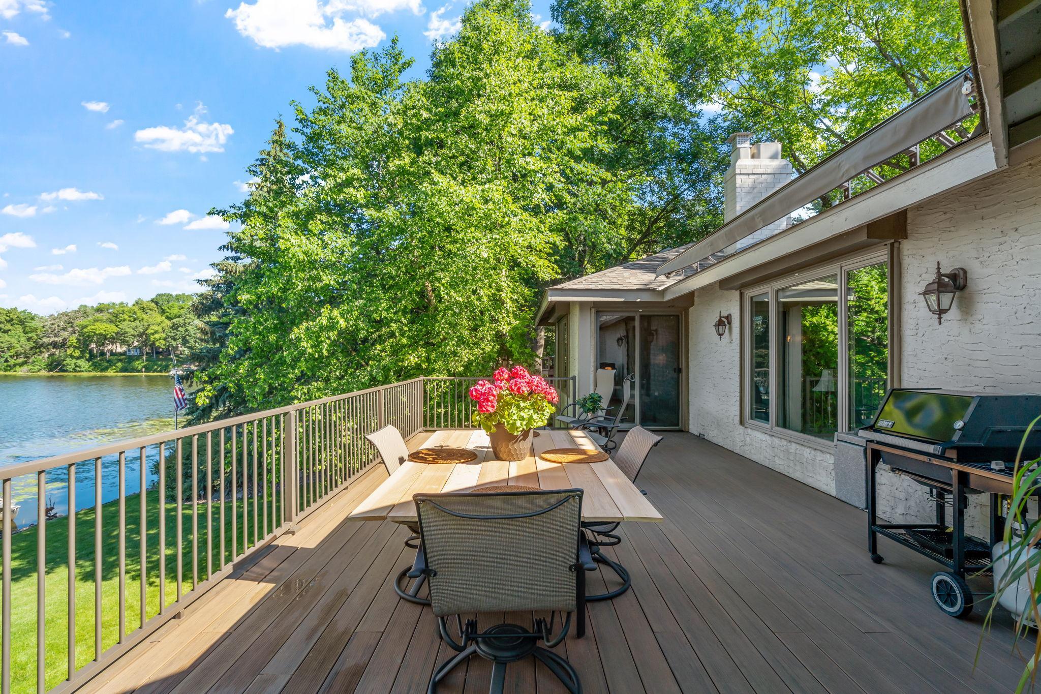 Lakeside Dining and Entertaining on the Expansive Upper Deck