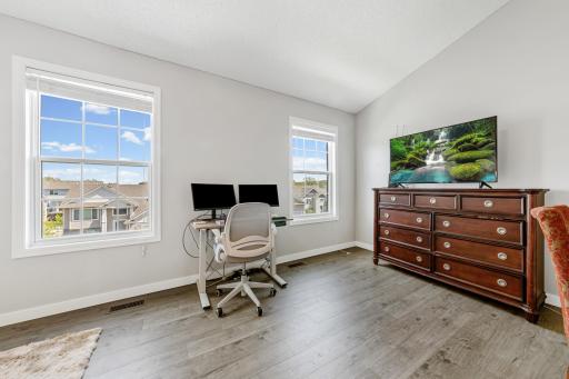 1724 Riverside Drive, Shakopee, MN 55379