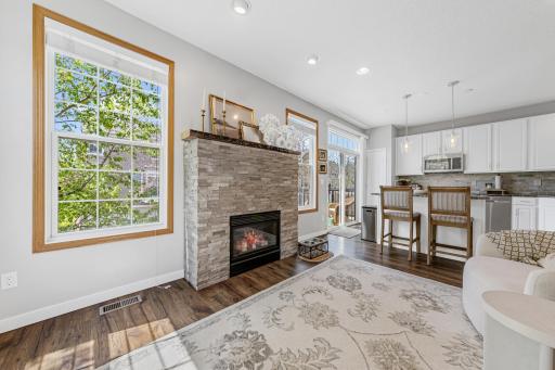1724 Riverside Drive, Shakopee, MN 55379