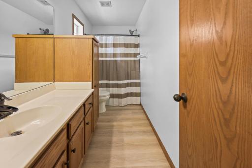 6030 Boulder Ridge Drive, Rockford, MN 55373
