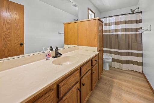 6030 Boulder Ridge Drive, Rockford, MN 55373