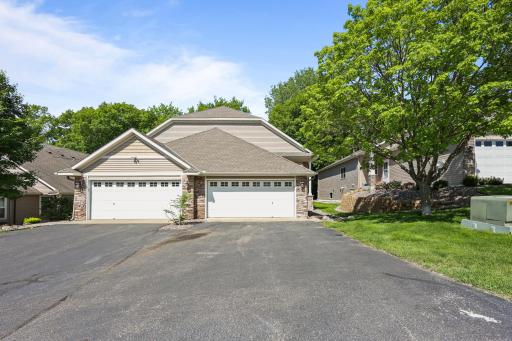 6030 Boulder Ridge Drive, Rockford, MN 55373