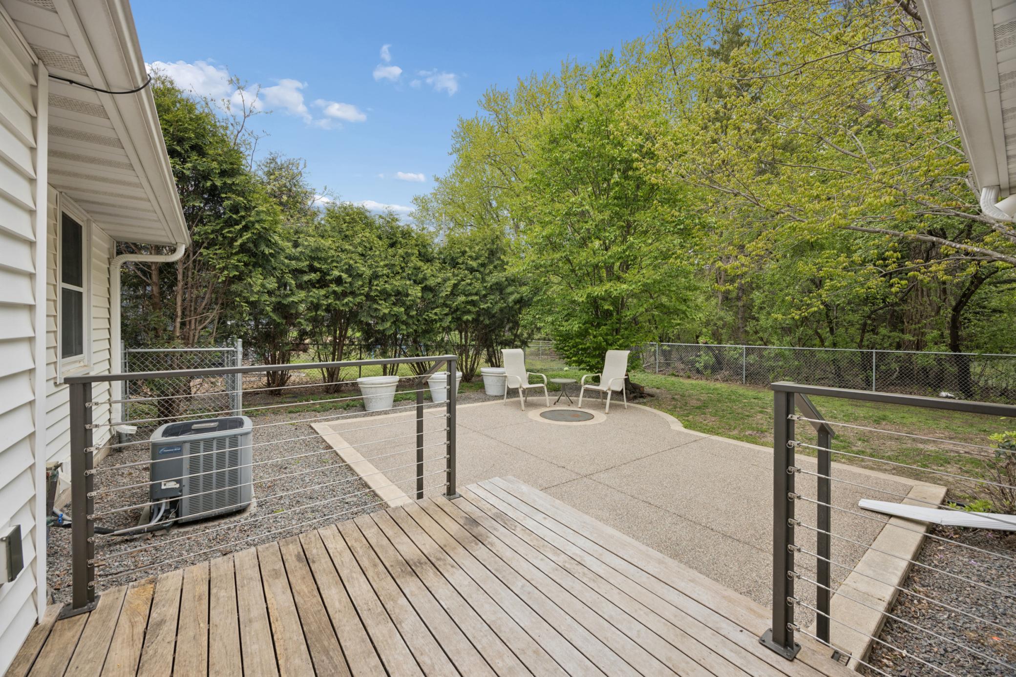 Deck off kitchen entry