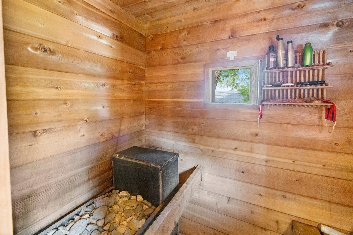 Interior - Sauna 2.jpg
