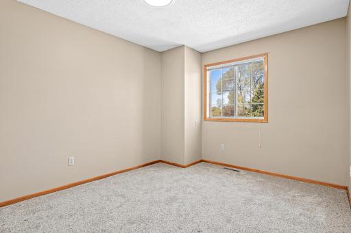 1958 Glenfield Court, 25, Eagan, MN 55122