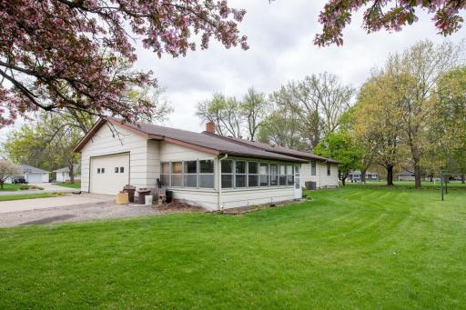 2208 Clare Drive, North Mankato, MN 56003