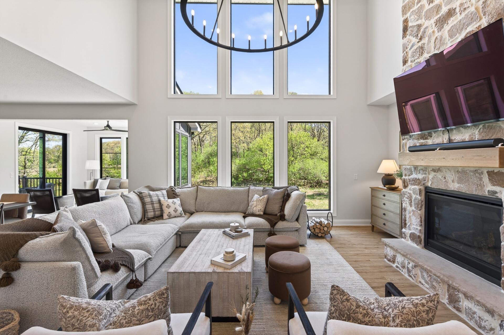 15_10485_56th_Place_N15_mls.jpg