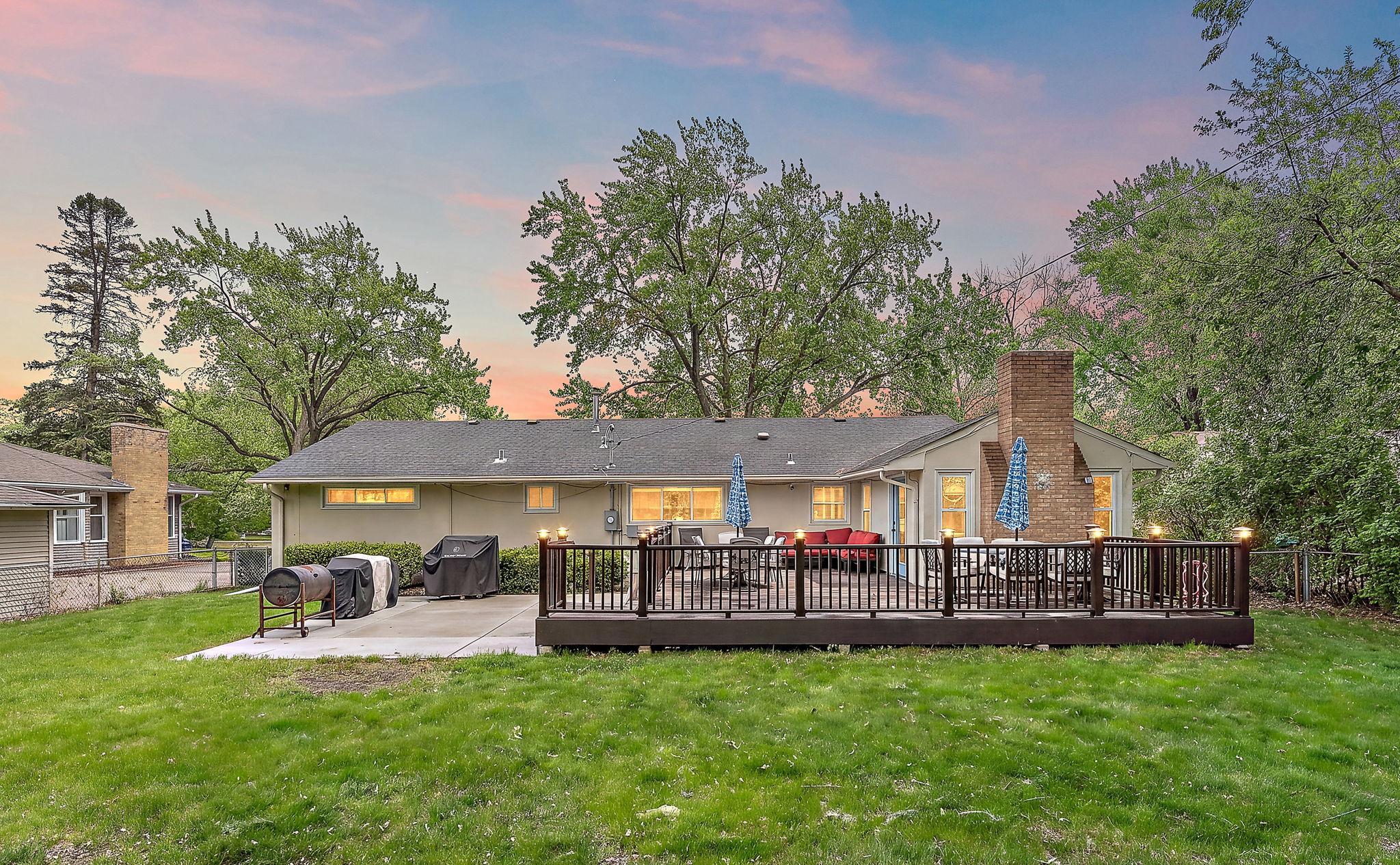 Featuring a 25x26 foot maintenance free deck, with wheel chair ramp built in 2020.