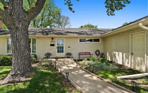 7532 Sheridan Avenue S, Minneapolis, MN 55423