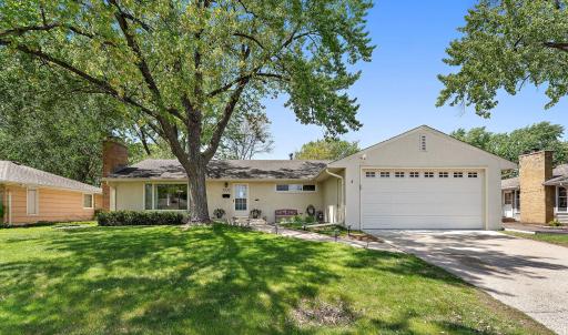 7532 Sheridan Avenue S, Minneapolis, MN 55423