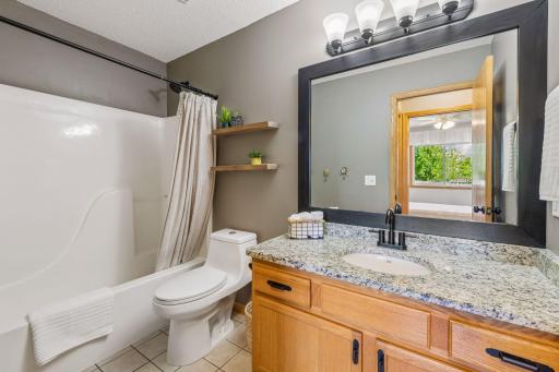 815 Quail Run, Waconia, MN 55387