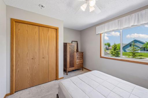 815 Quail Run, Waconia, MN 55387