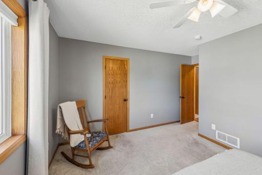 815 Quail Run, Waconia, MN 55387