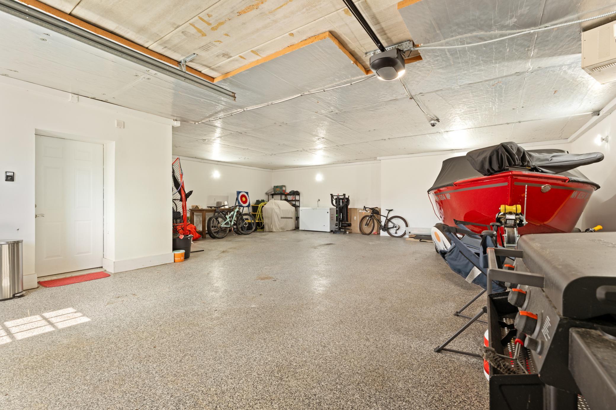 Tuck under garage/shop