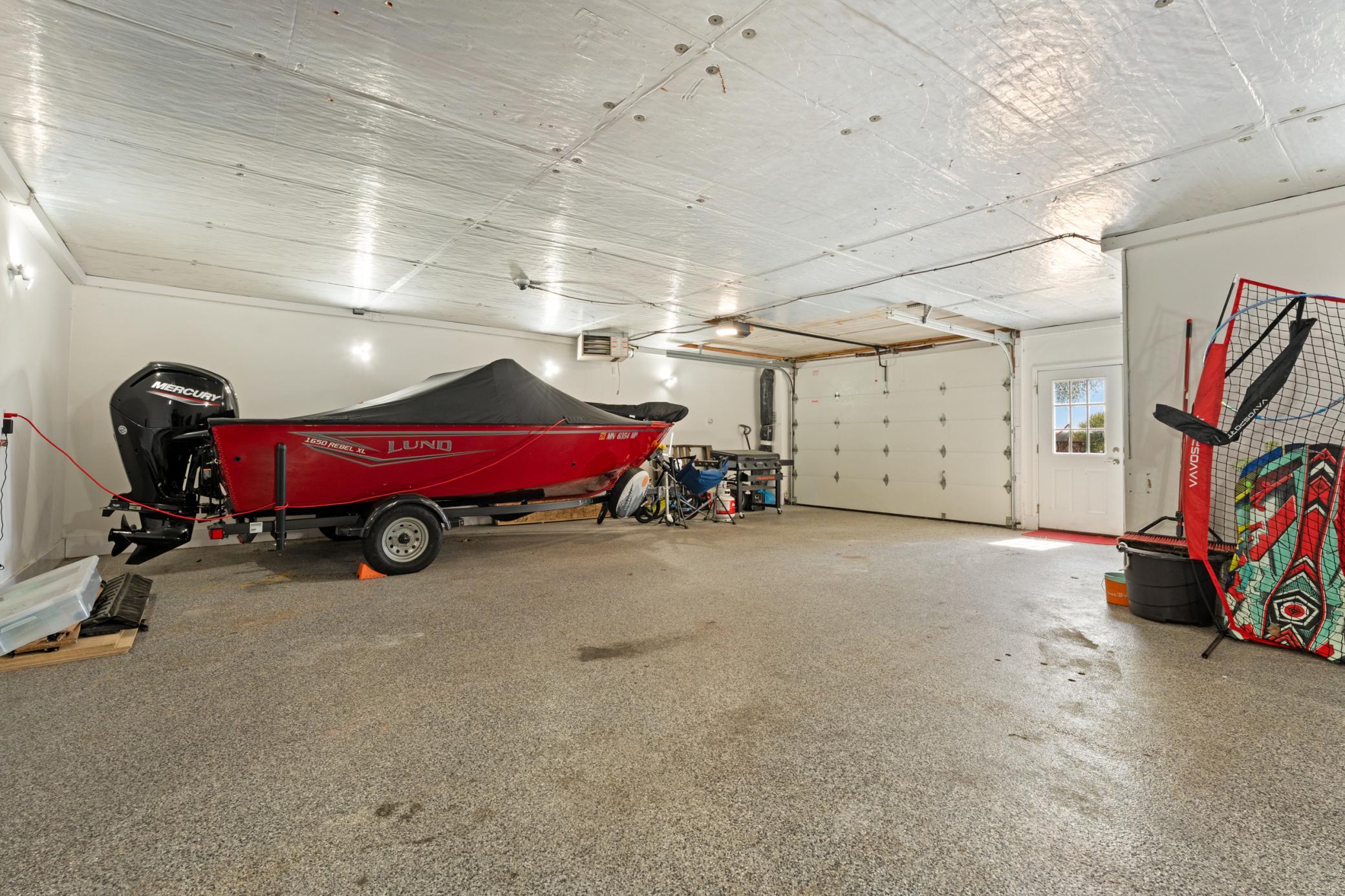 Tuck under garage/shop