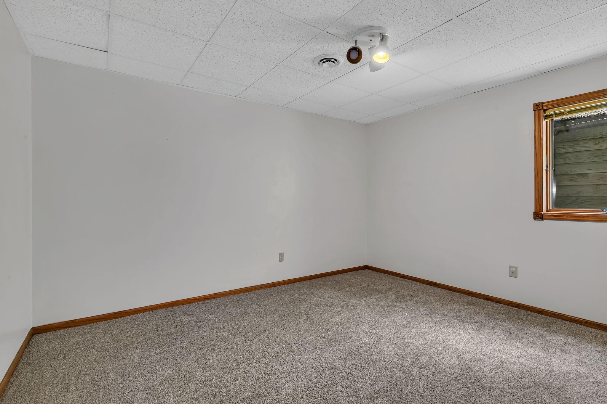4th bedroom - lower level