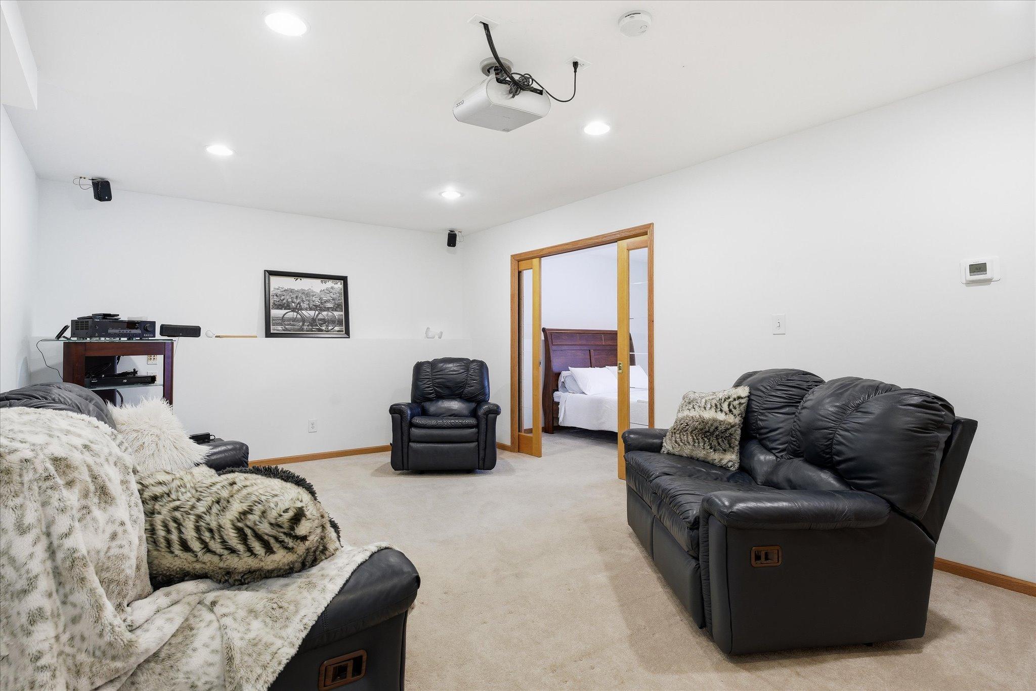 59-2500 Highland View Avenue [3026356]- 058.jpg