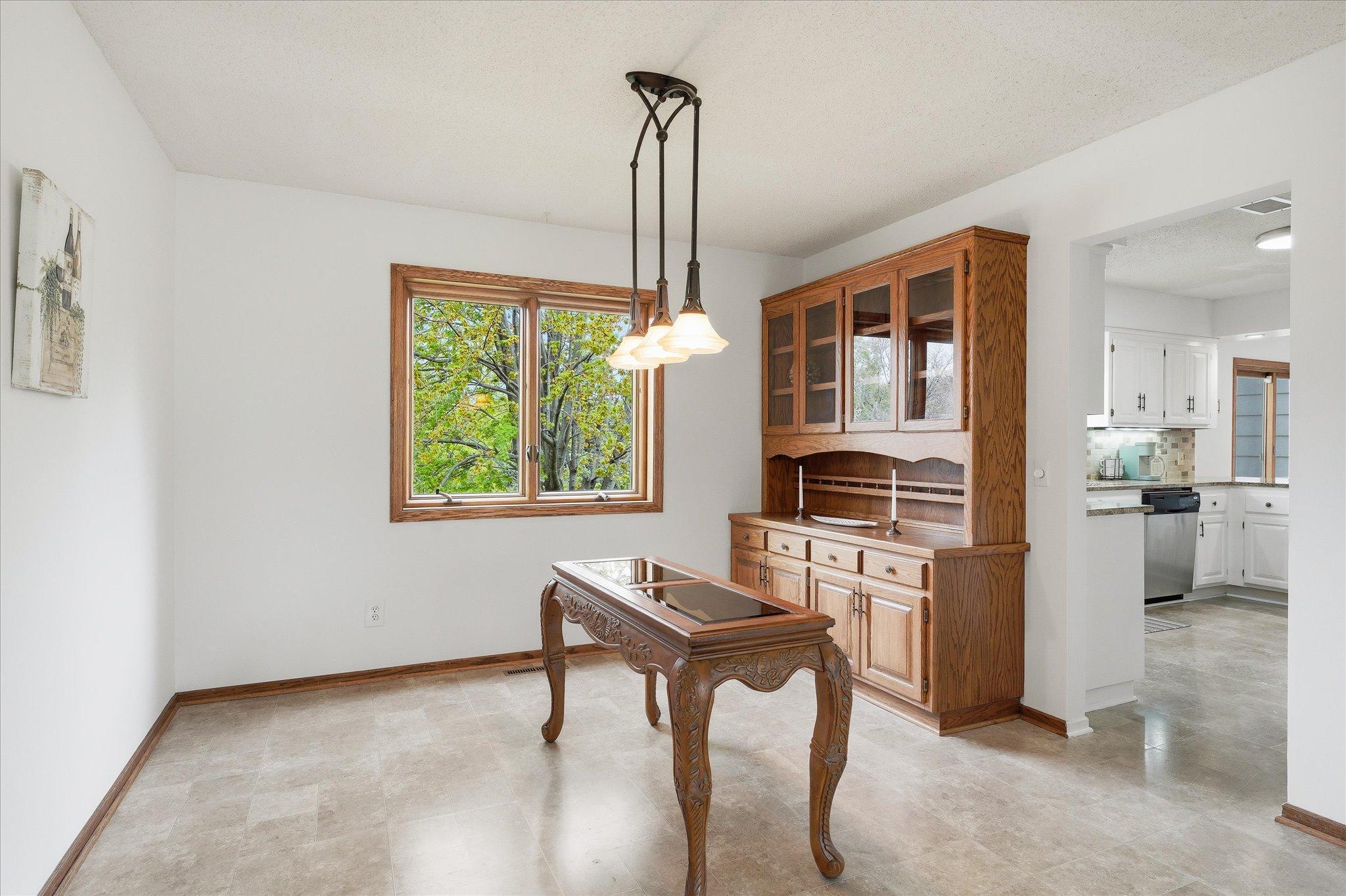 24-2500 Highland View Avenue [3026356]- 023.jpg