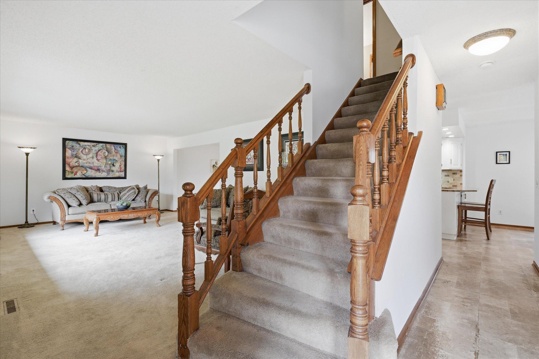 17-2500 Highland View Avenue [3026356]- 016.jpg