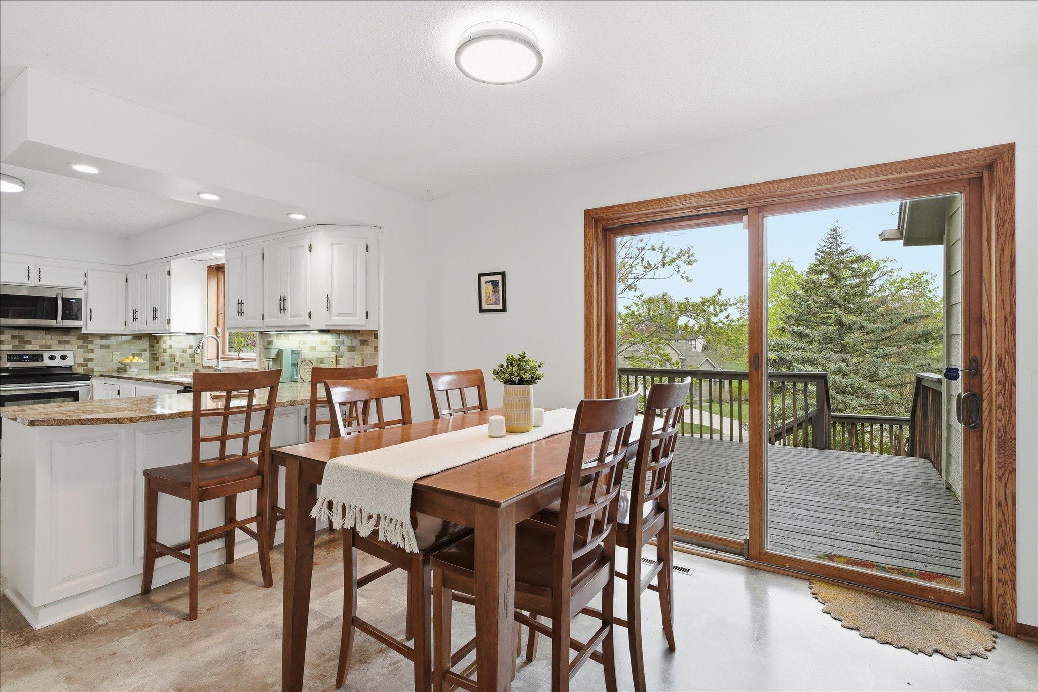 32-2500 Highland View Avenue [3026356]- 031.jpg