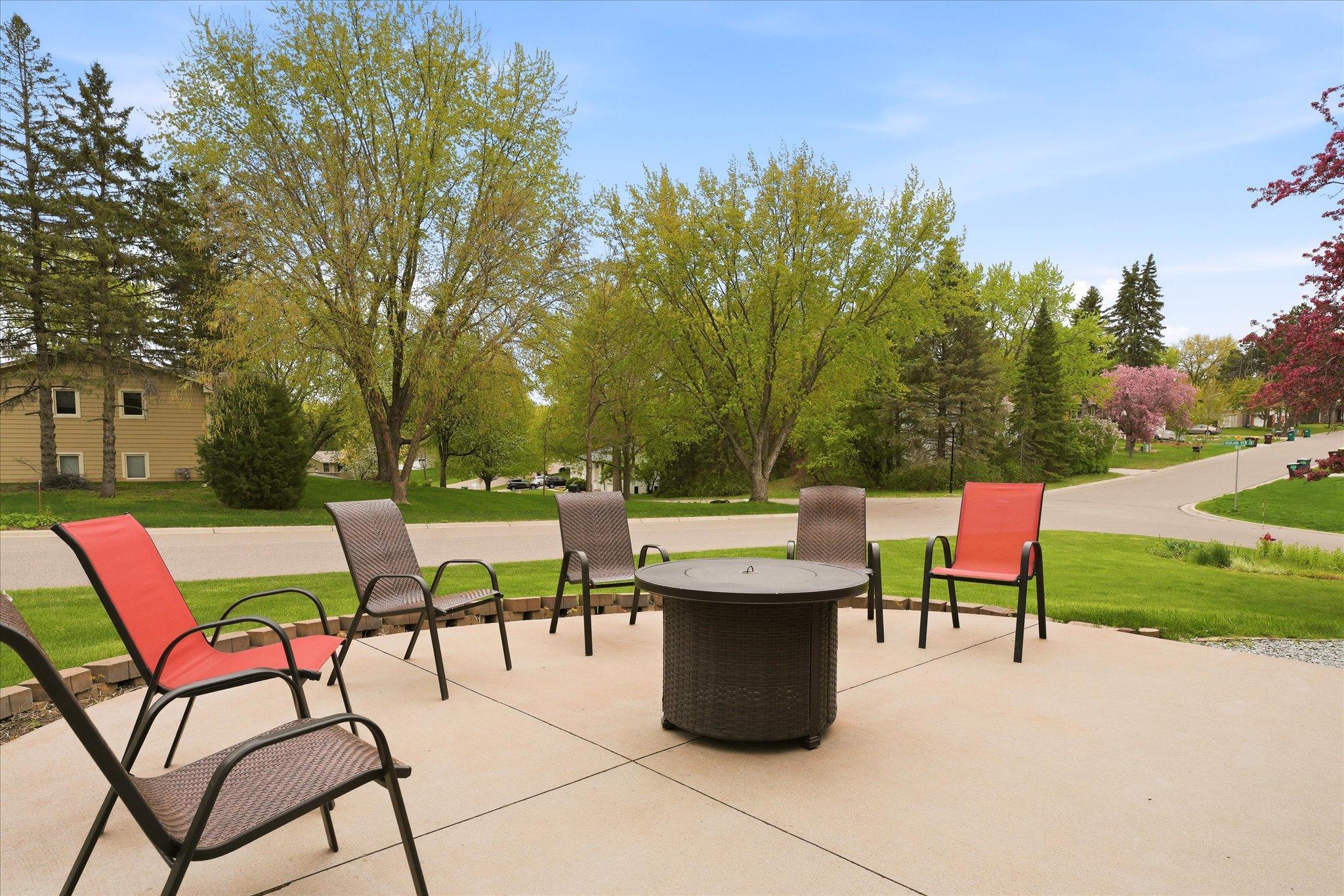 07-2500 Highland View Avenue [3026356]- 006.jpg