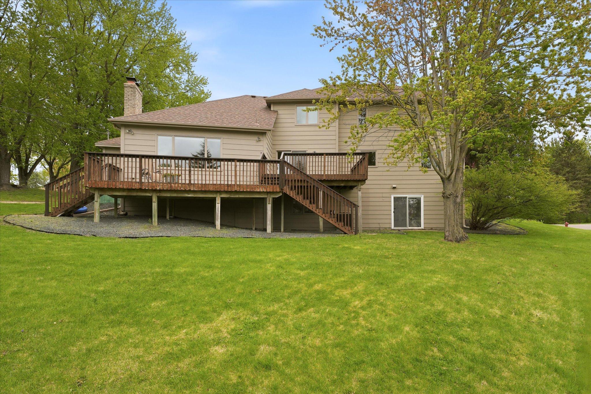 09-2500 Highland View Avenue [3026356]- 008.jpg