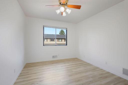9205 Dartford Road, Saint Paul, MN 55125