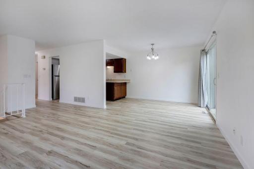 9205 Dartford Road, Saint Paul, MN 55125