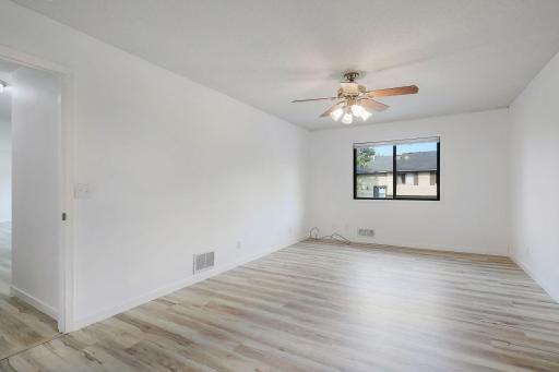 9205 Dartford Road, Saint Paul, MN 55125