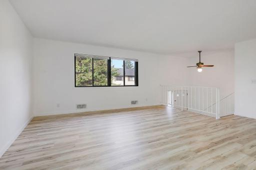 9205 Dartford Road, Saint Paul, MN 55125