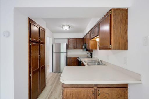9205 Dartford Road, Saint Paul, MN 55125