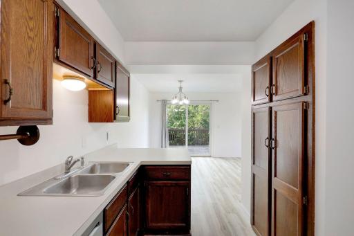 9205 Dartford Road, Saint Paul, MN 55125