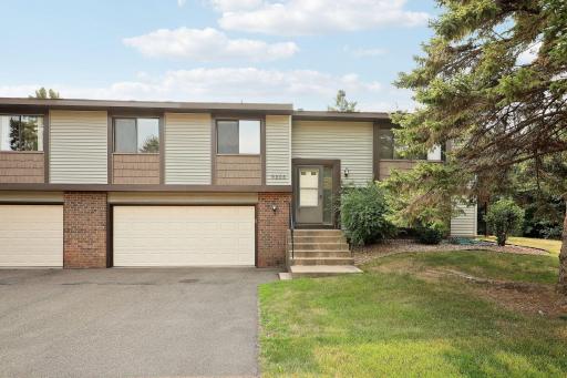 9205 Dartford Road, Saint Paul, MN 55125