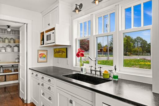 2909 Minnesota Avenue, Duluth, MN 55802