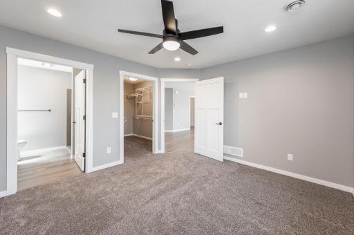 121 Copper Village Circle, Mankato, MN 56001