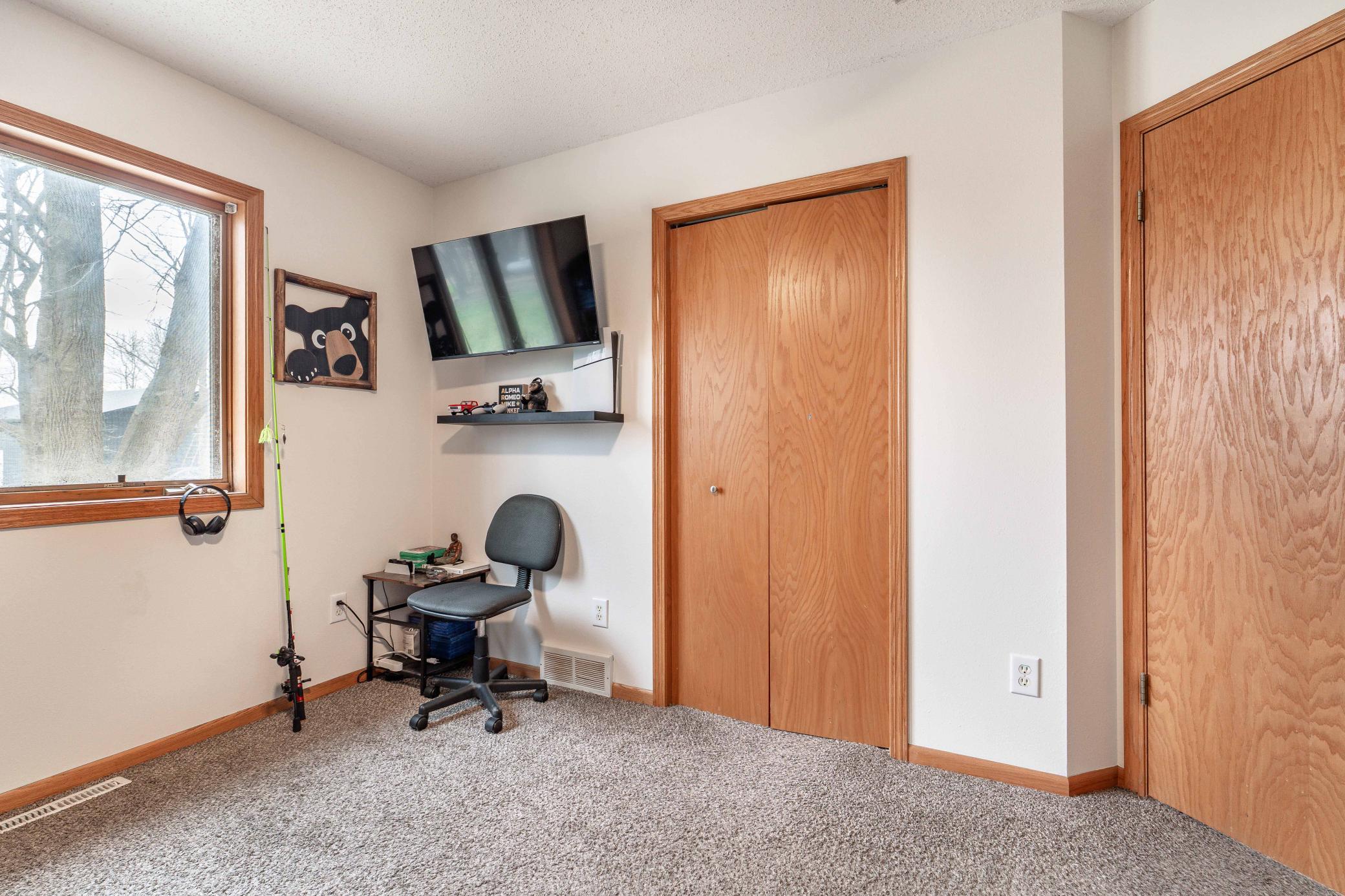 41854 215th Ave